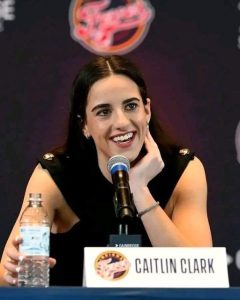  GOOD NEWS: Today, fans around the world are buzzing with excitement as we celebrate the birthday of one of college basketball’s brightest stars, Caitlin Clark...