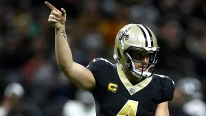 New Orleans Saints in News: Orleans quaterback Derek Carr is tuning out distractions and concentrating on the...SEE MORE...